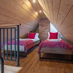 Osada - „czerwone Wierchy” Apartamento Witów